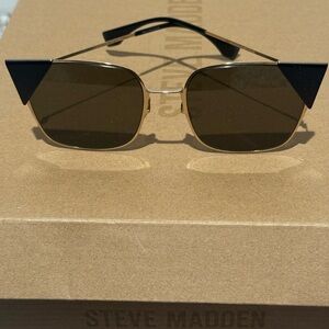 Fendi Black and Gold Geometric Glasses